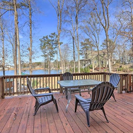 Lakefront Sparta Cottage With Decks And Boat Dock エクステリア 写真