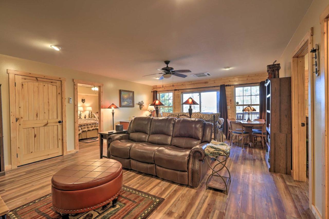Lakefront Sparta Cottage With Decks And Boat Dock エクステリア 写真